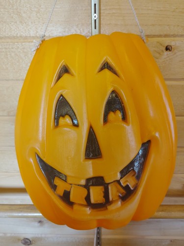 1970s 80s plastic pumpkin - '80s,