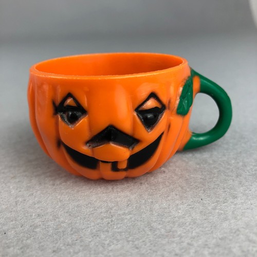 Vintage halloween plastic - vintage,
