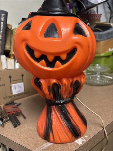 1969 halloween blow mold - blow,